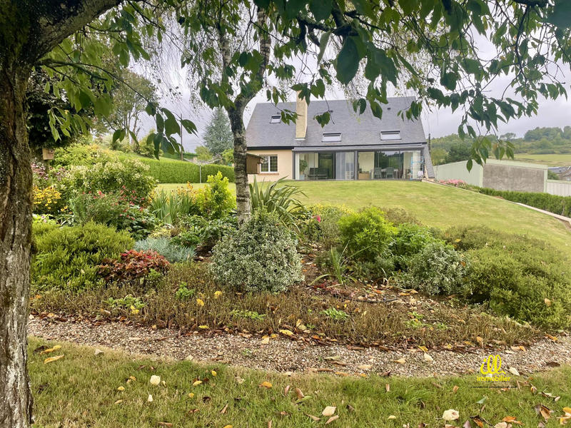 Maison - 156 m² - 7 pièces