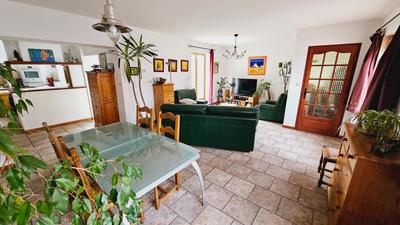 Maison - 117 m² - 6 pièces