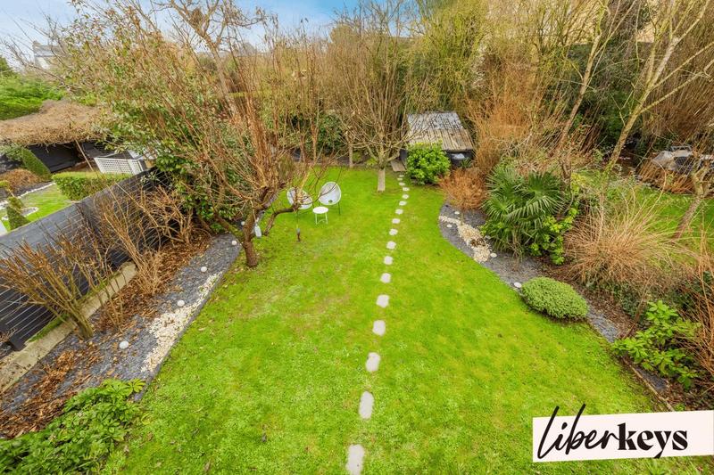 Maison - 161 m² - 6 pièces