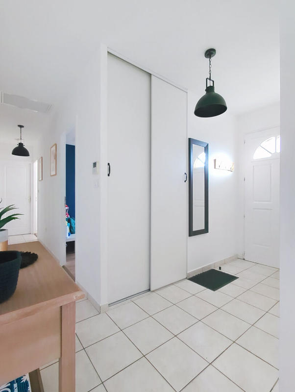 Maison - 90 m² - 5 pièces