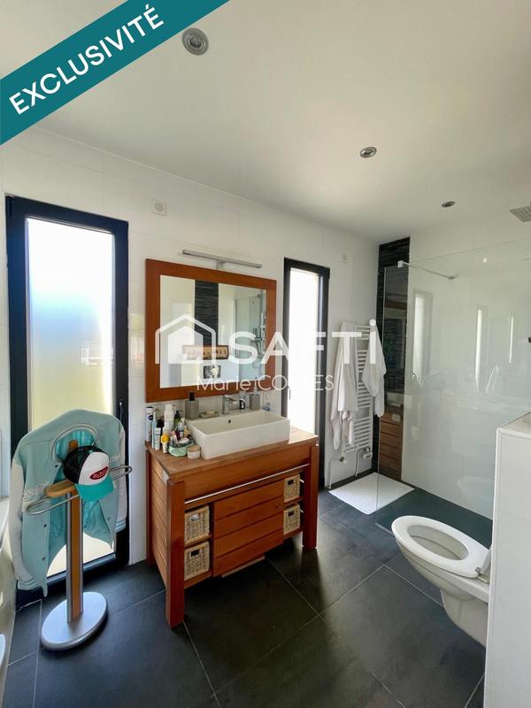 Maison - 174 m² - 6 pièces