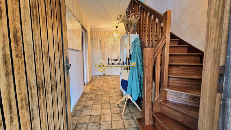 Maison - 122 m² - 5 pièces