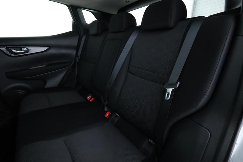 Nissan Qashqai 1.5 dCi n-Connecta 110 ch