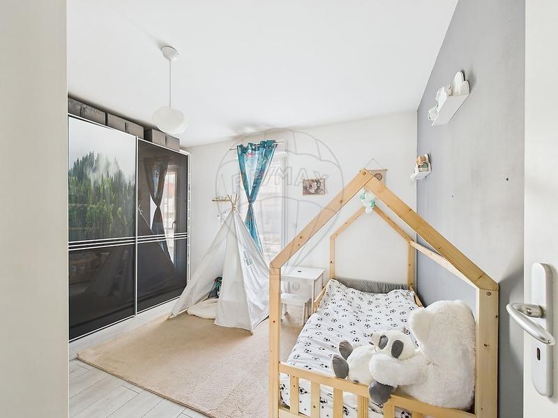 Appartement - 76 m² - 3 pièces