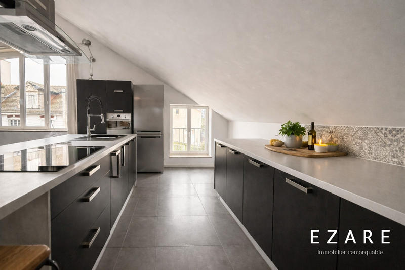 Appartement - 88 m² - 4 pièces