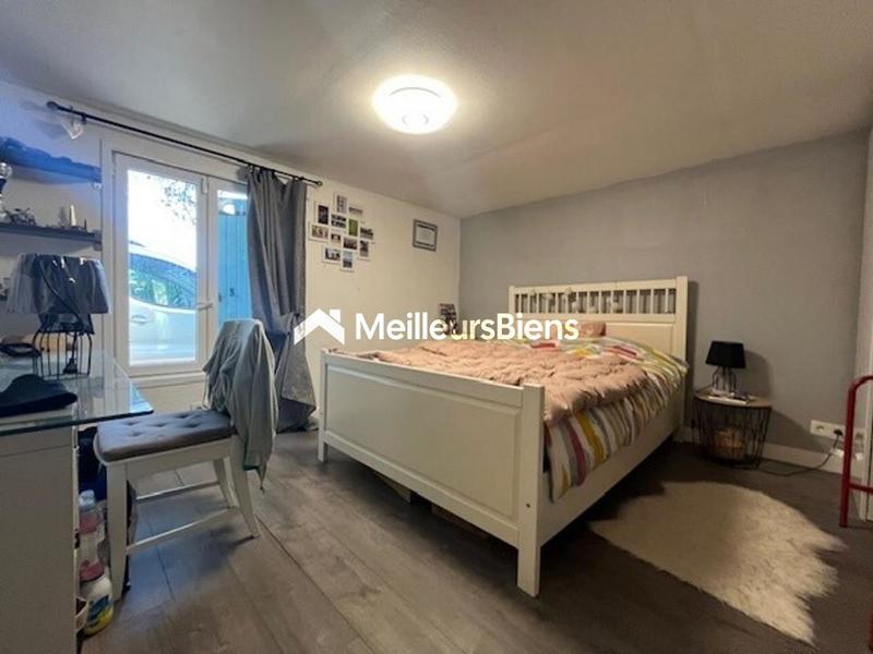 Villa - 193 m² - 6 pièces