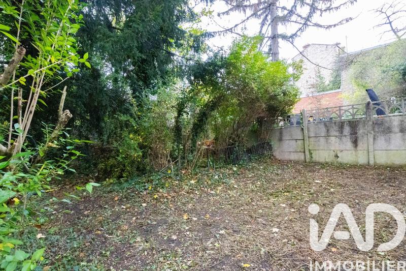 Maison - 92 m² - 5 pièces