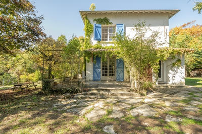 Propriété - 149 m² - 4 pièces