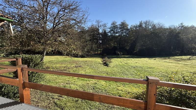 Maison - 235 m² - 7 pièces