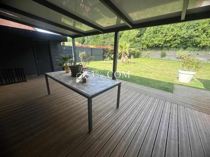 Pavillon - 140 m² - 8 pièces