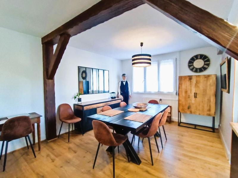 Maison - 115 m² - 6 pièces