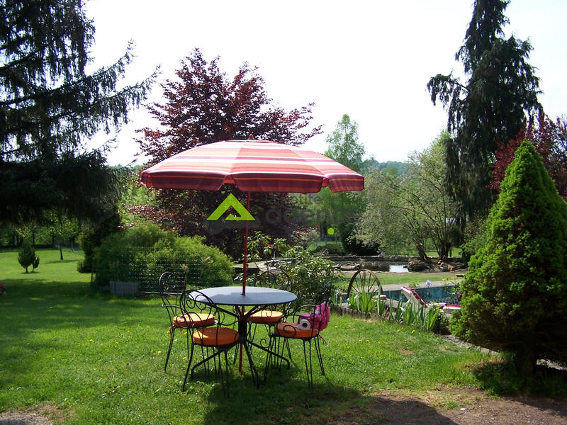 Propriété - 296 m² - 13 pièces