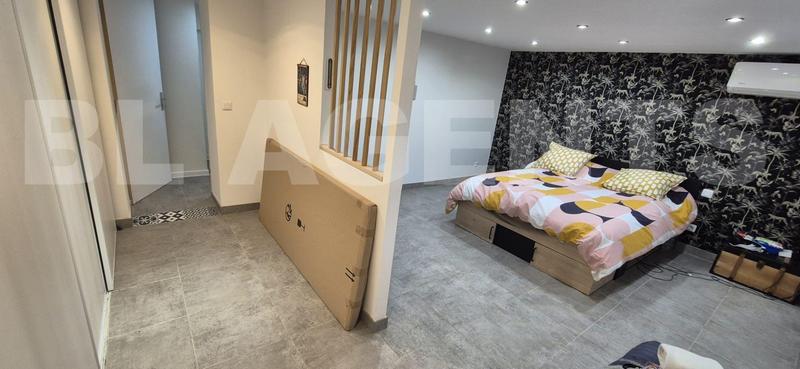 Maison - 150 m² - 5 pièces