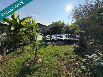 Maison - 218 m² - 6 pièces