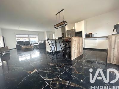 Maison - 125 m² - 5 pièces