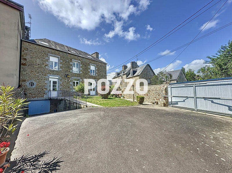 Maison - 185 m² - 8 pièces