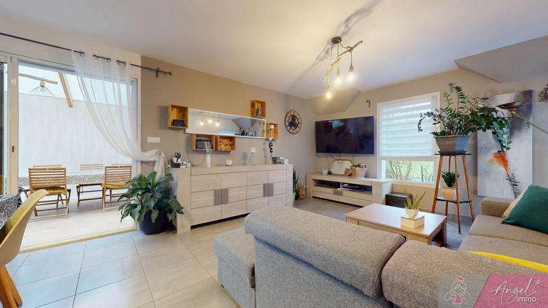 Maison - 168 m² - 7 pièces