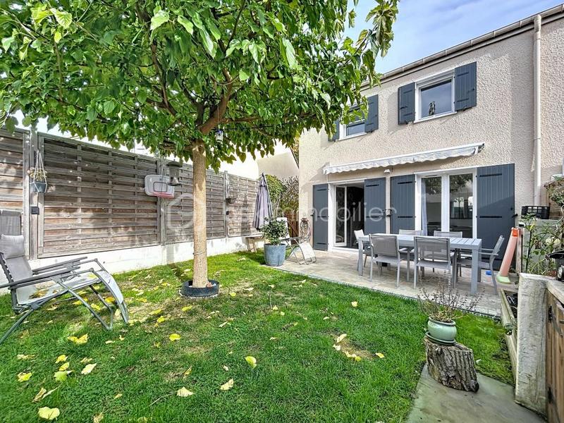 Villa - 80 m² - 5 pièces