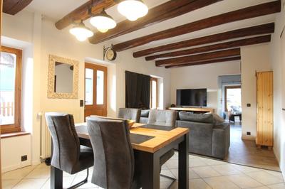 Appartement ancien - 56 m² - 3 pièces