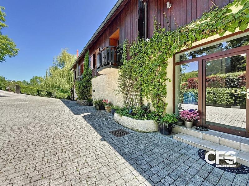 Propriété - 8 pièces