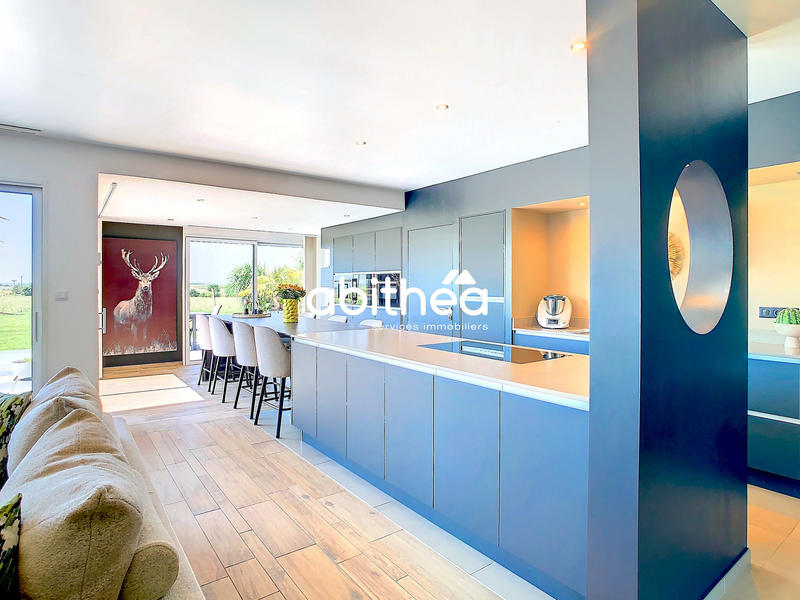 Maison - 153 m² - 6 pièces