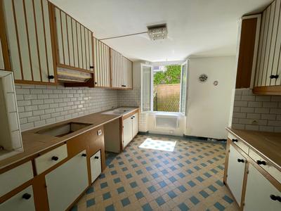 Maison - 140 m² - 8 pièces