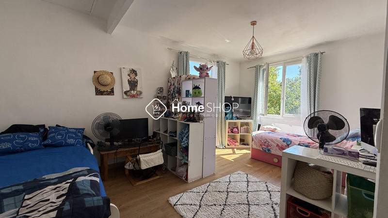 Maison - 168 m² - 6 pièces