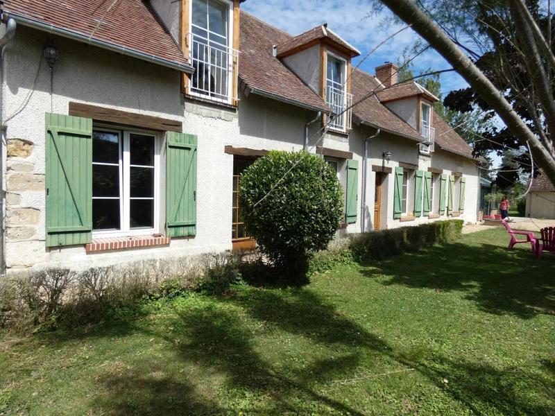 Demeure - 288 m² - 9 pièces