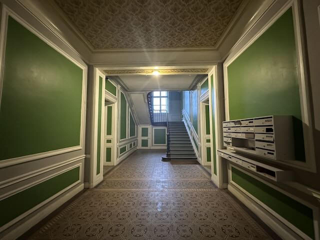 Appartement - 95 m² - 5 pièces