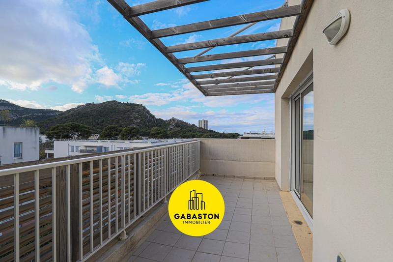 Appartement - 64 m² - 3 pièces