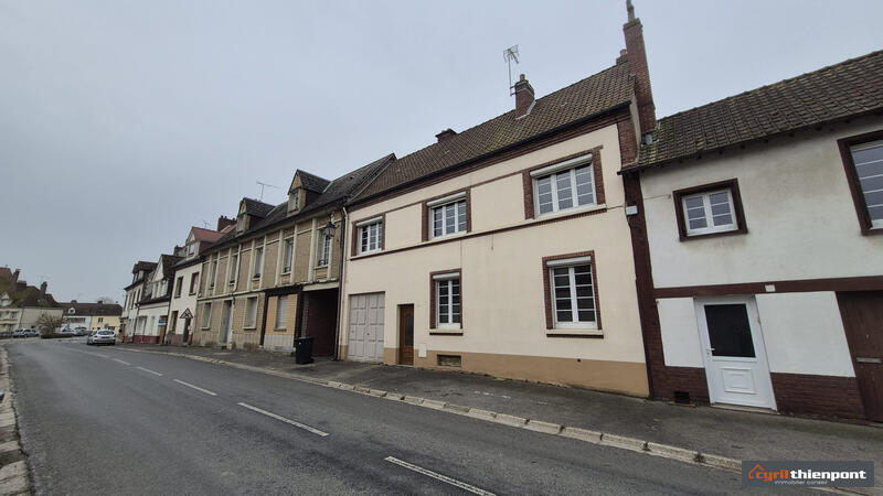 Maison - 90 m² - 4 pièces