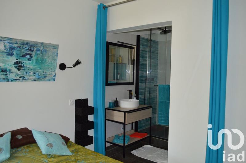 Maison - 330 m² - 11 pièces