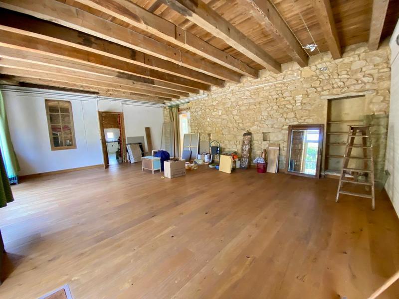 Maison de village - 280 m² - 6 pièces