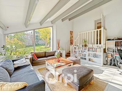 Maison - 165 m² - 4 pièces