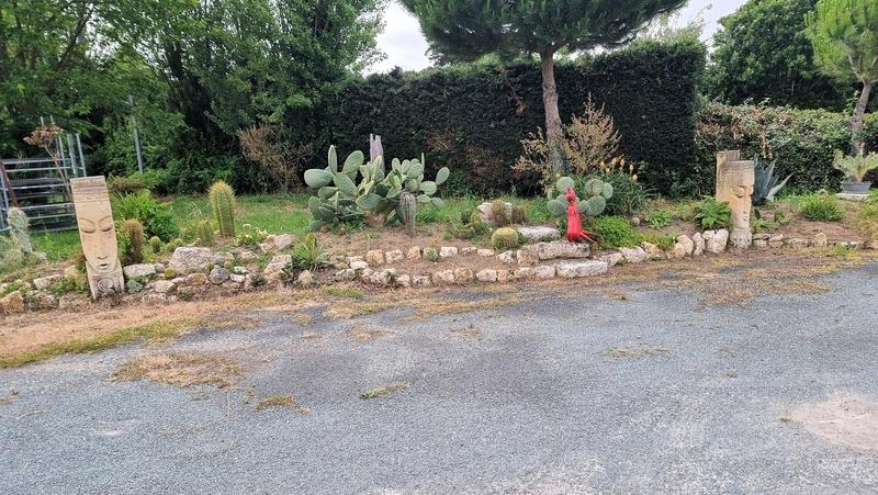 Fonds de commerce - 1 780 m²