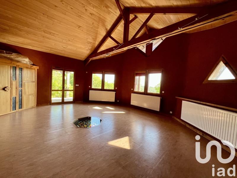 Maison - 215 m² - 7 pièces