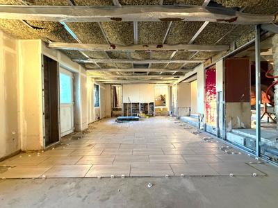 Maison - 200 m² - 6 pièces