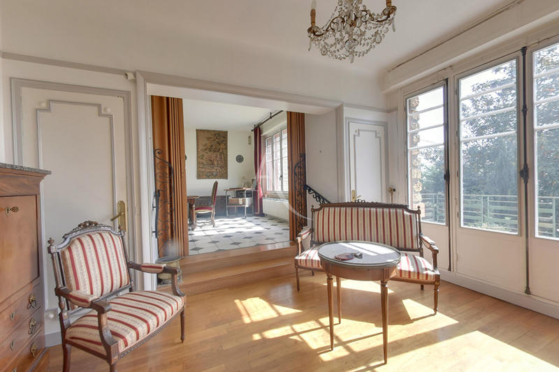 Maison - 148 m² - 7 pièces