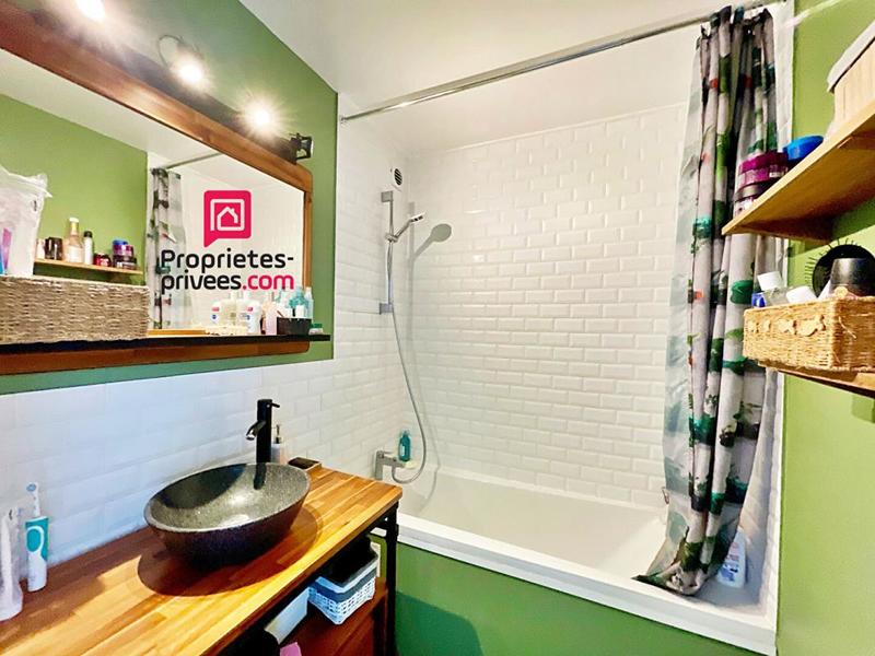 Appartement - 83 m² - 4 pièces