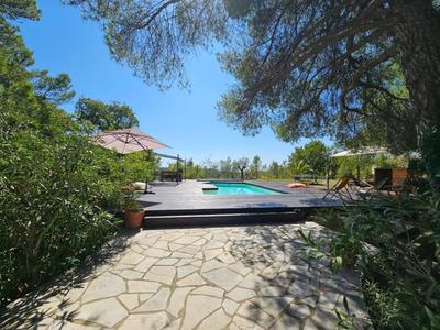 Maison - 175 m² - 7 pièces