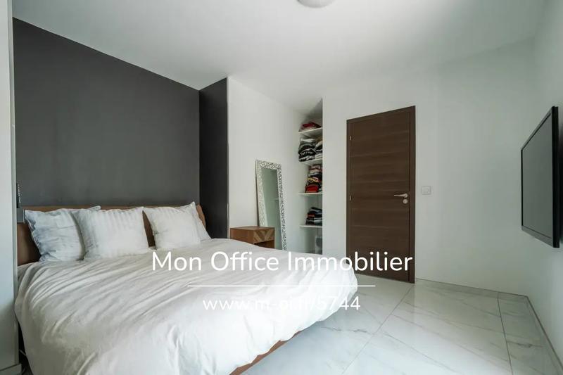 Villa - 138 m² - 5 pièces