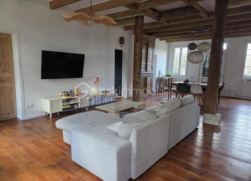 Maison ancienne - 140 m² - 5 pièces