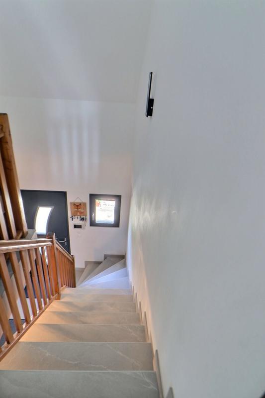 Maison - 112 m² - 6 pièces