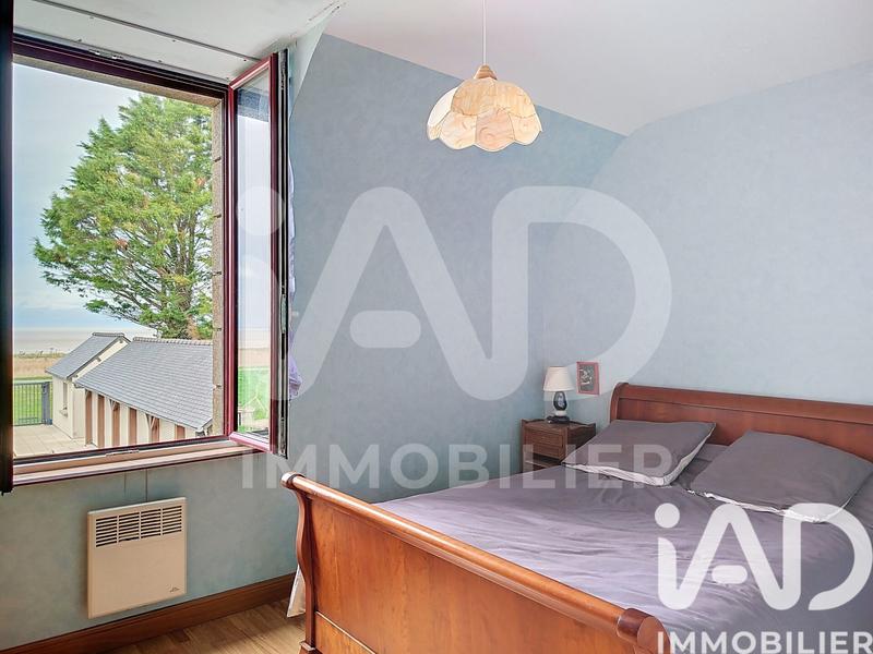 Maison - 199 m² - 7 pièces