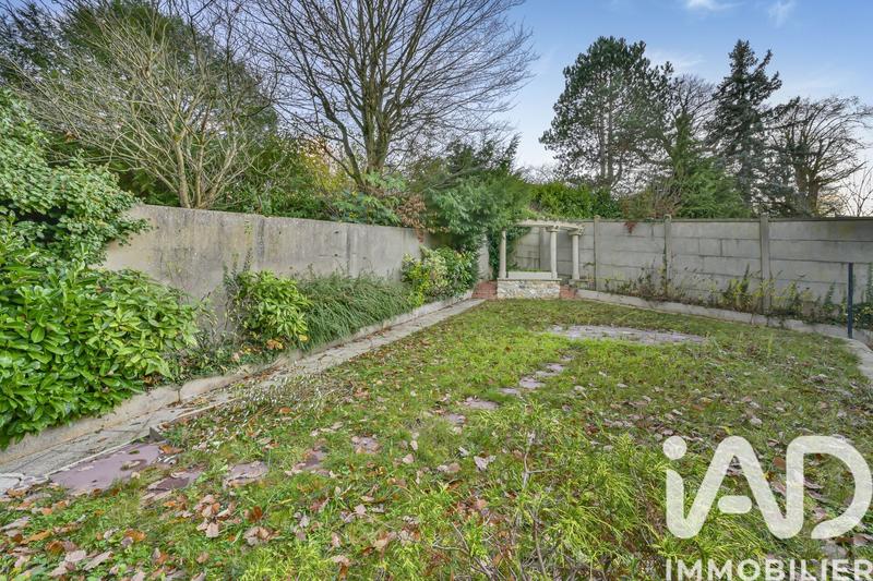 Maison - 180 m² - 7 pièces