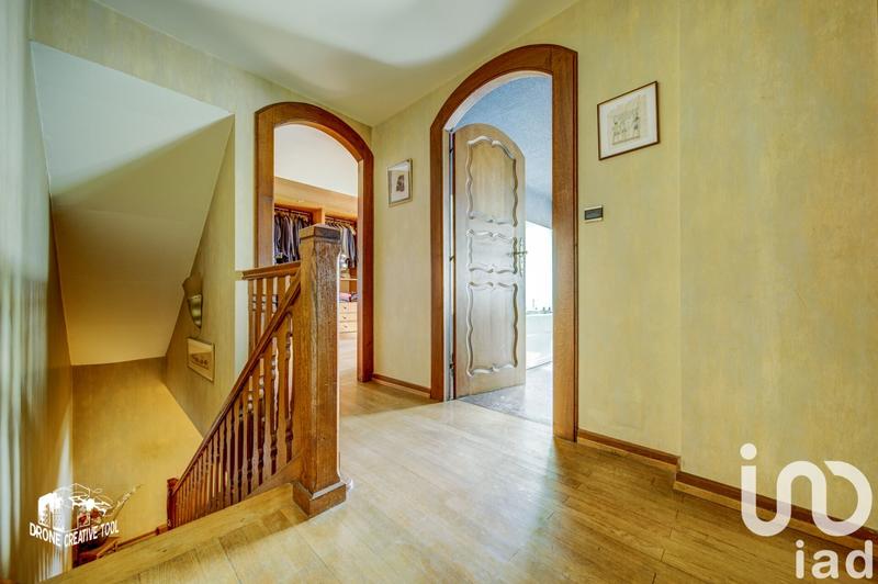 Maison - 444 m² - 12 pièces