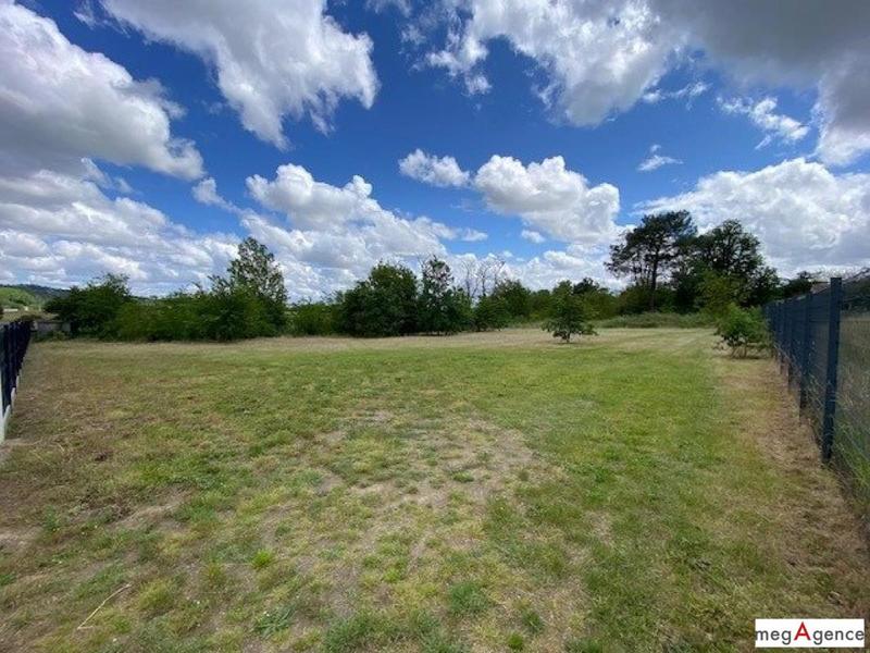 Terrain constructible - 1 862 m²