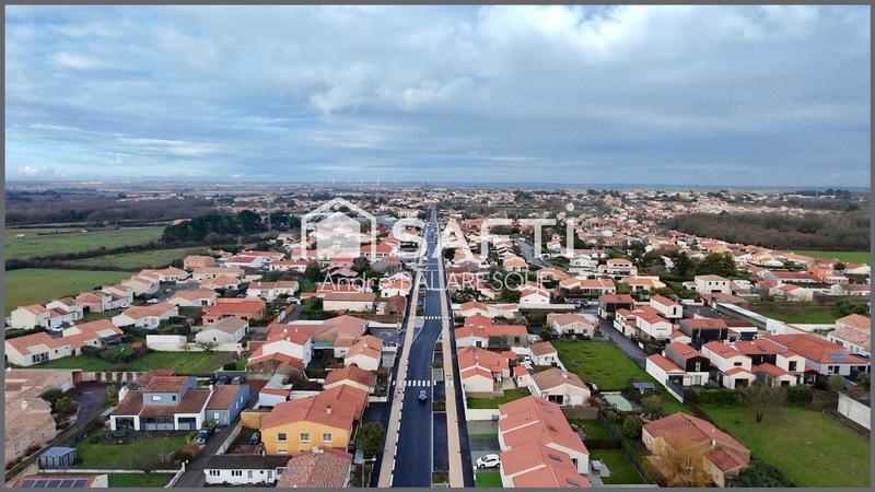 Maison - 140 m² - 5 pièces