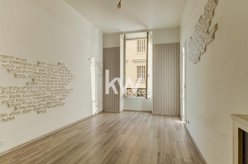 Appartement - 84 m² - 3 pièces