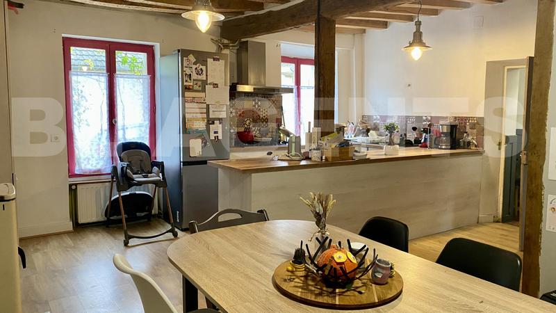 Maison de ville - 140 m² - 7 pièces